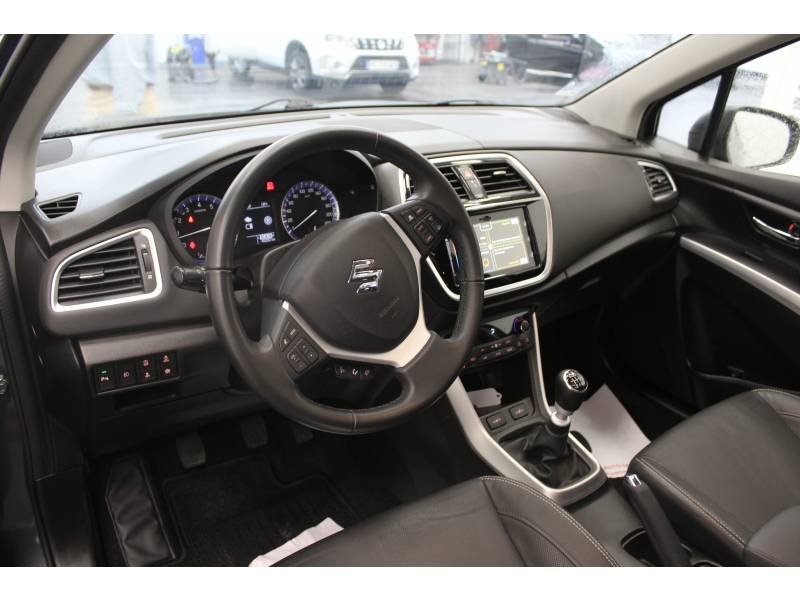 Suzuki SX4 - Photo 18
