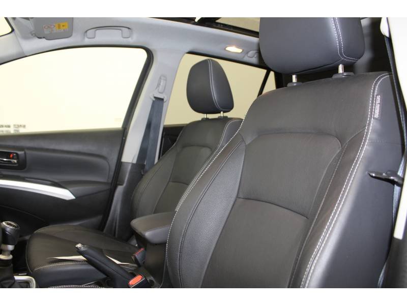 Suzuki SX4 - Photo 31
