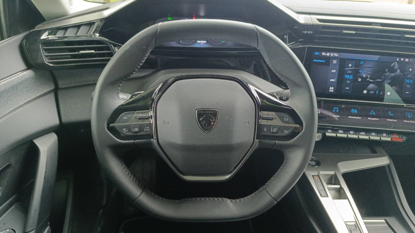 Peugeot 308 - Photo 24