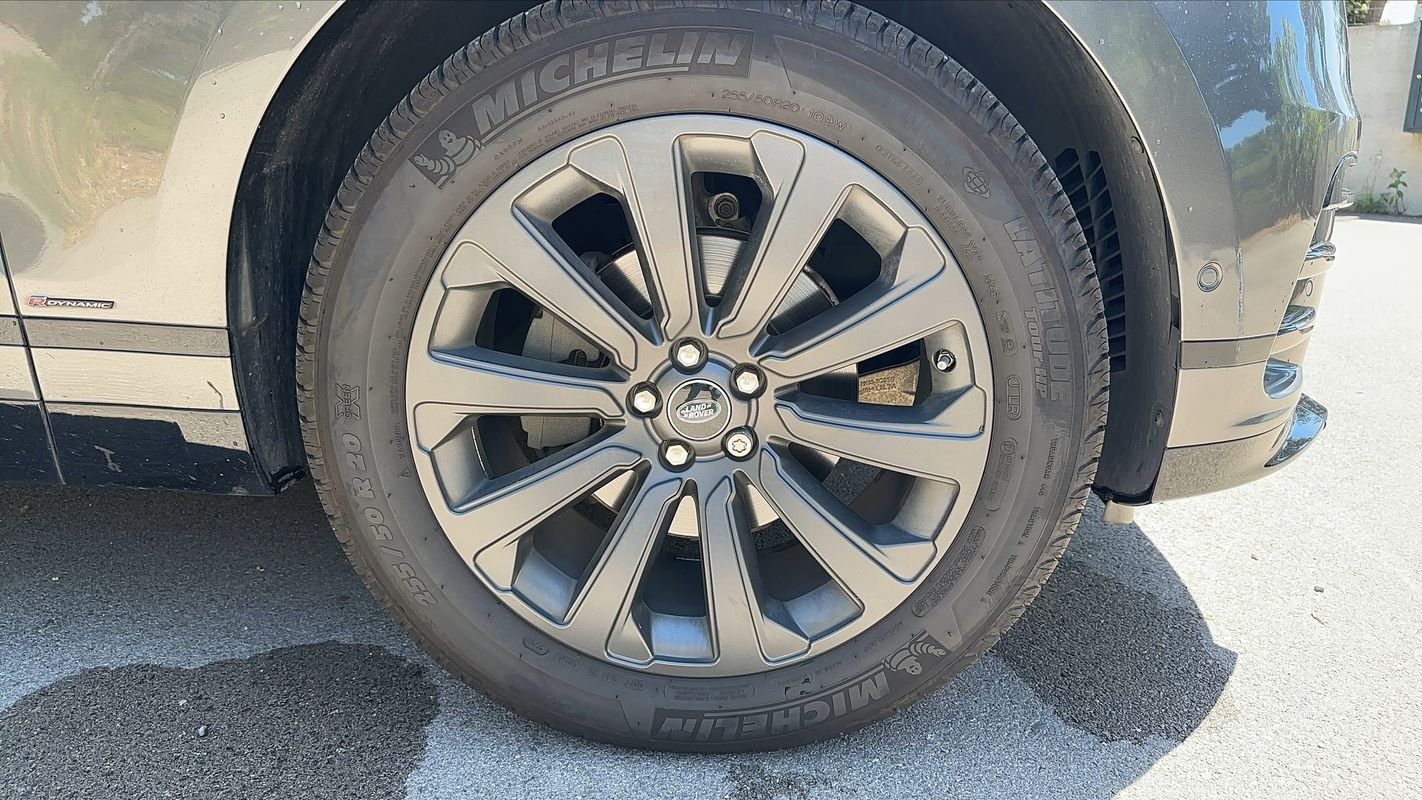 Land Rover Range Rover Velar - Photo 17