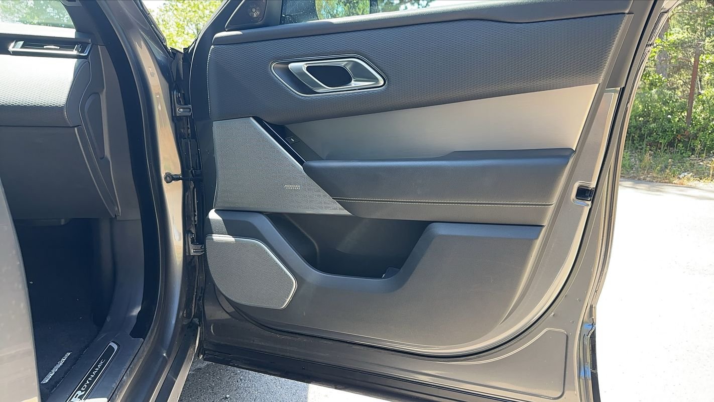 Land Rover Range Rover Velar - Photo 22