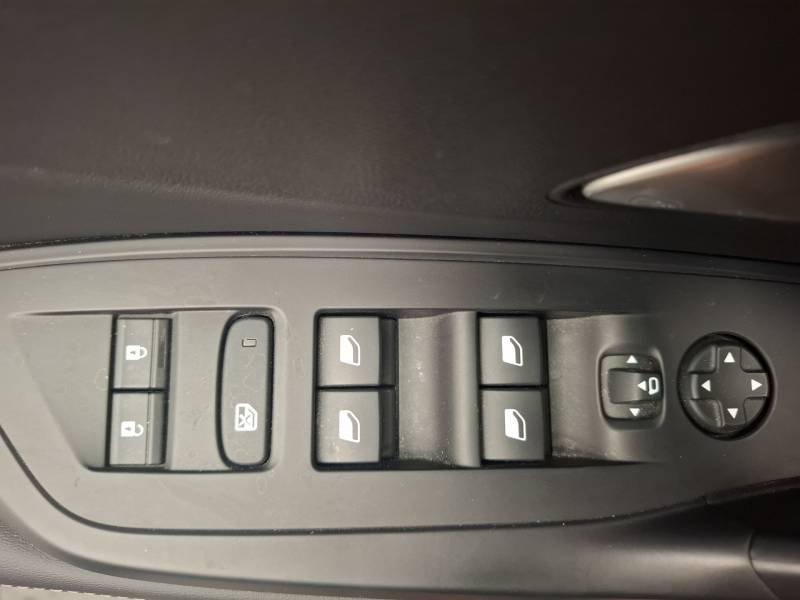 Peugeot 308 - Photo 25