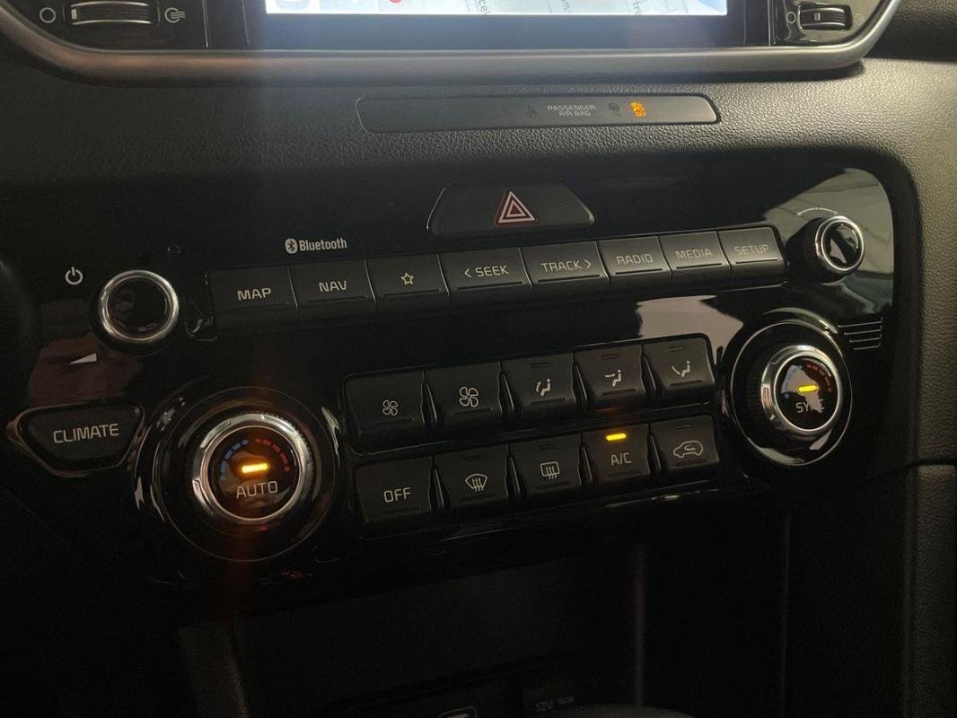 Kia Sportage - Photo 19
