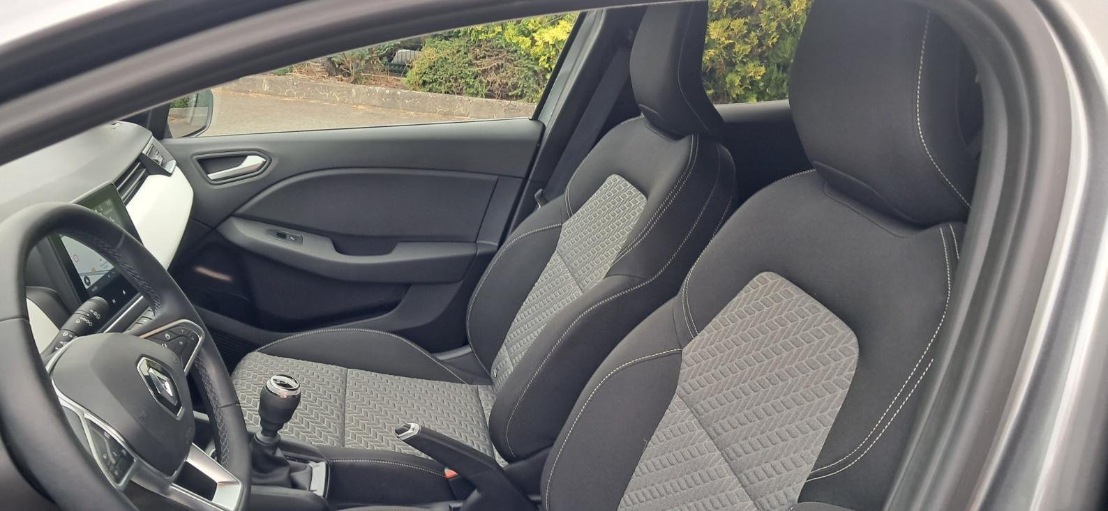 Renault Clio - Photo 14