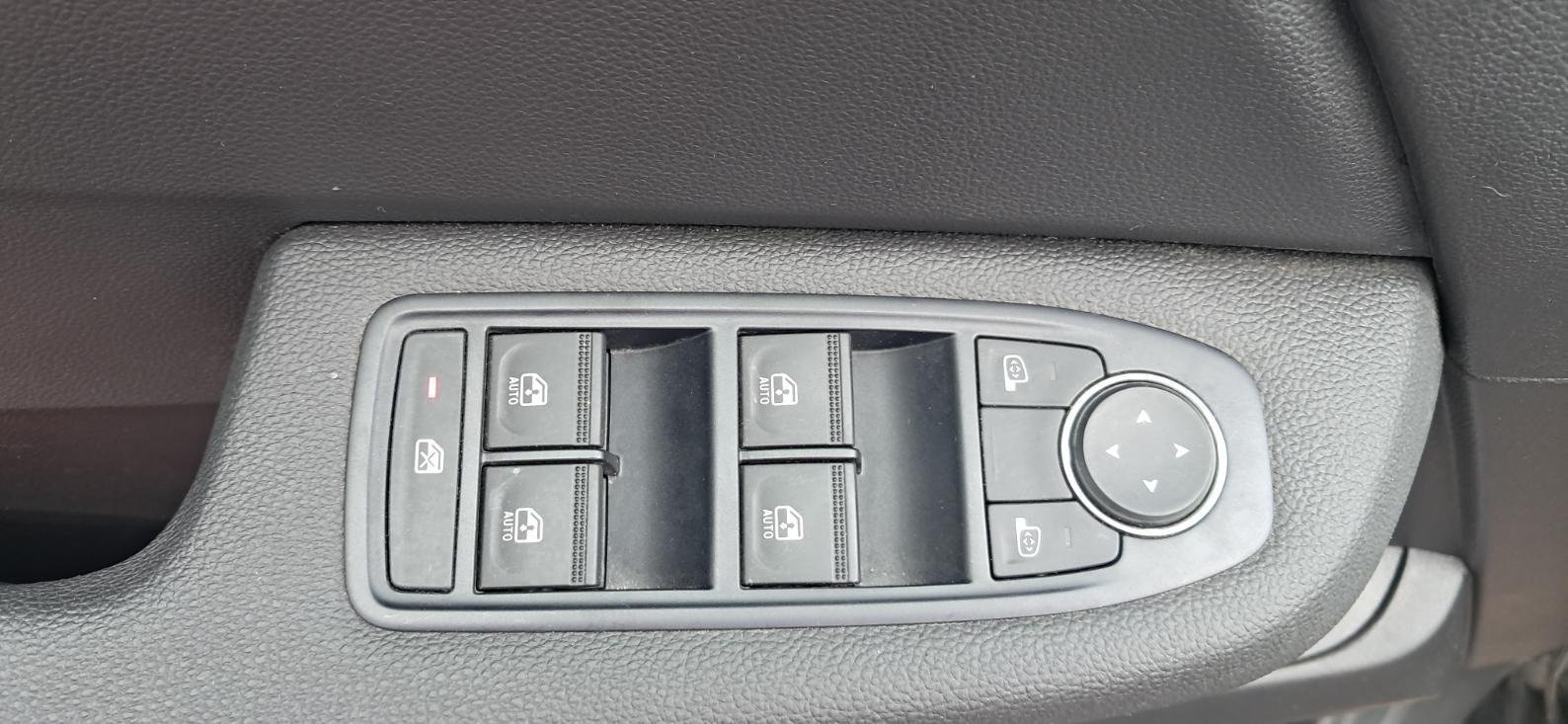 Renault Clio - Photo 15