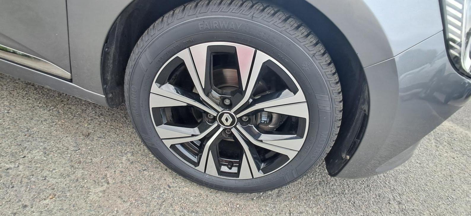 Renault Clio - Photo 19