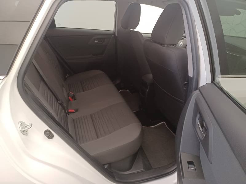 Toyota Auris - Photo 15