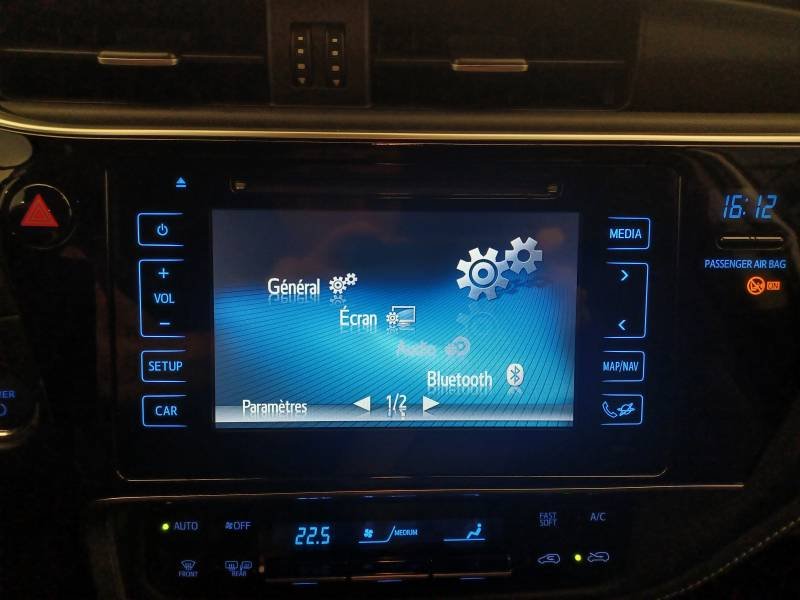 Toyota Auris - Photo 19