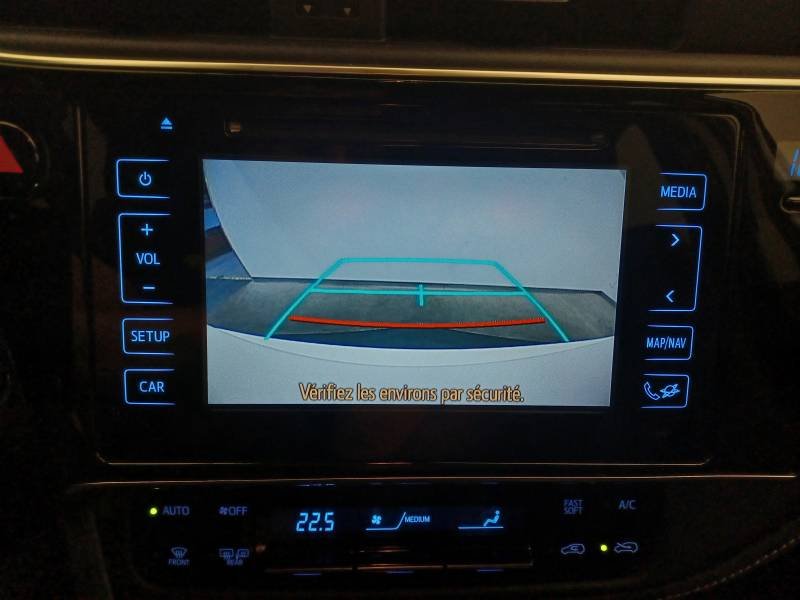 Toyota Auris - Photo 21