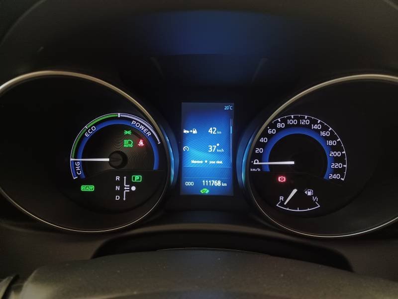 Toyota Auris - Photo 23