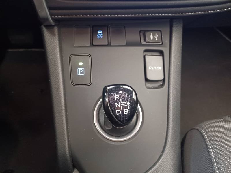 Toyota Auris - Photo 30