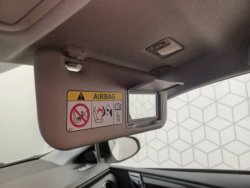 Toyota Auris - Photo 40