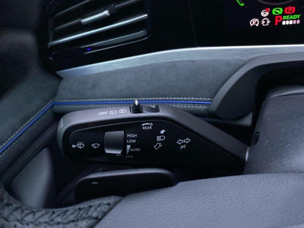 Volkswagen Passat - Photo 22