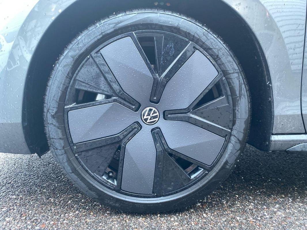 Volkswagen Passat - Photo 30
