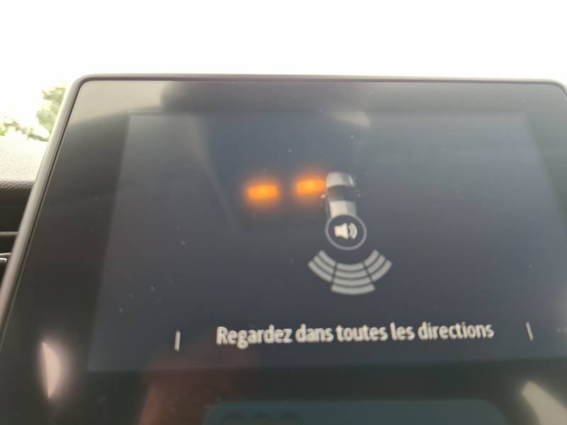 Renault Clio - Photo 18