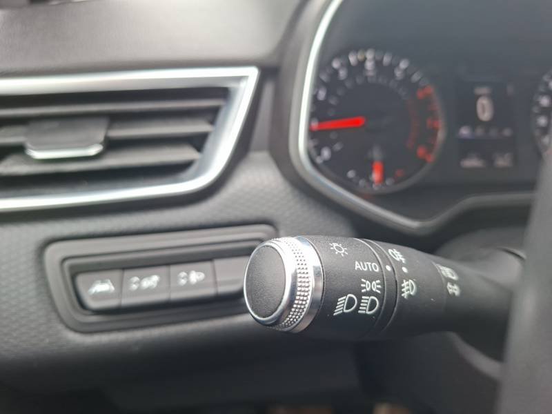 Renault Clio - Photo 22