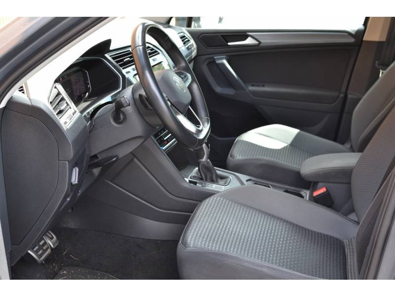 Volkswagen Tiguan - Photo 13