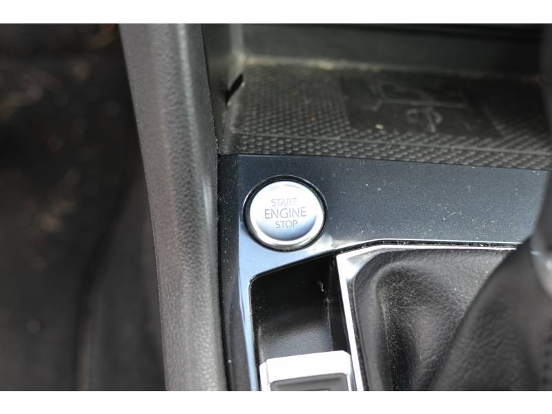 Volkswagen Tiguan - Photo 21