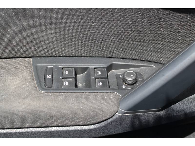 Volkswagen Tiguan - Photo 24