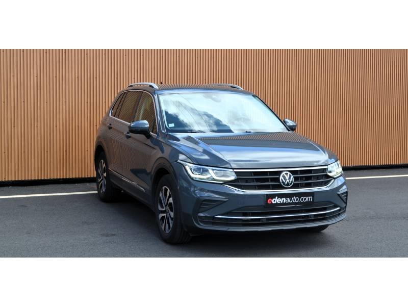 Volkswagen Tiguan - Photo 3