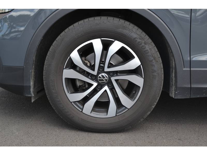 Volkswagen Tiguan - Photo 5