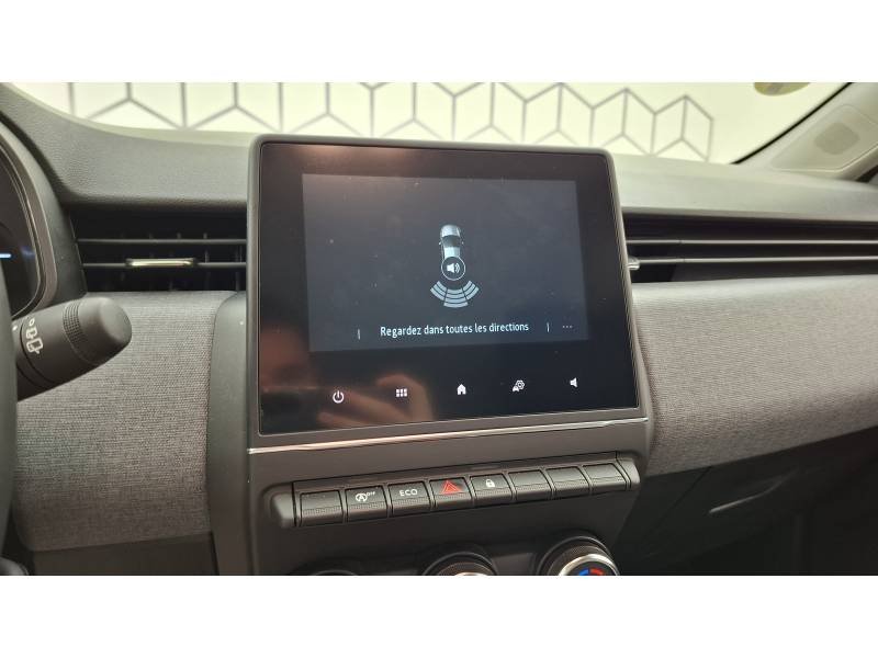 Renault Clio - Photo 16