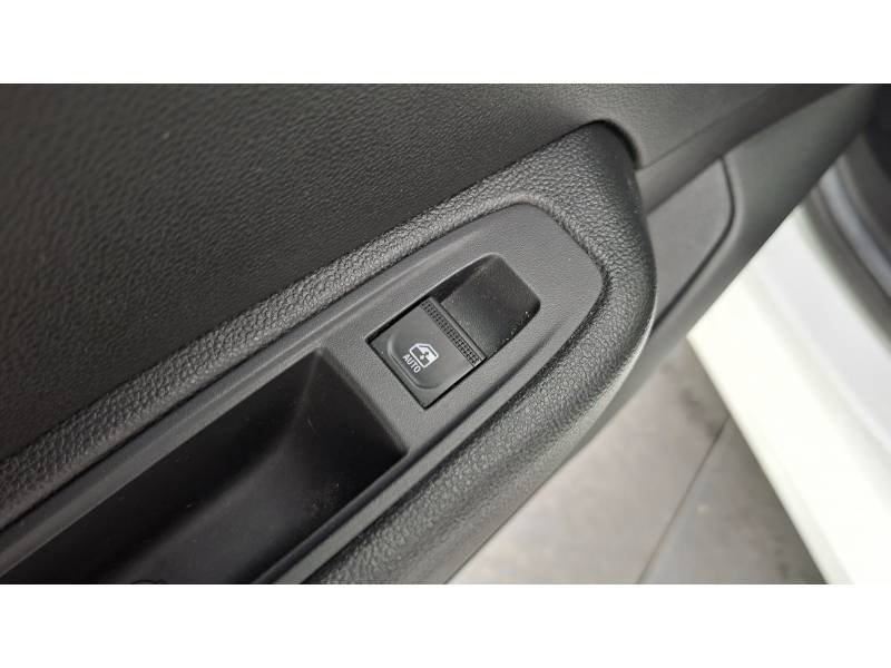 Renault Clio - Photo 32