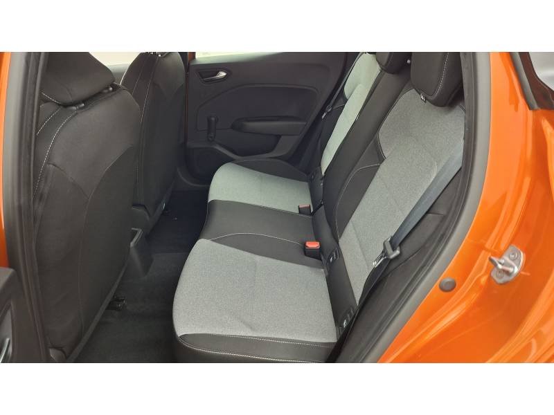 Renault Clio - Photo 32