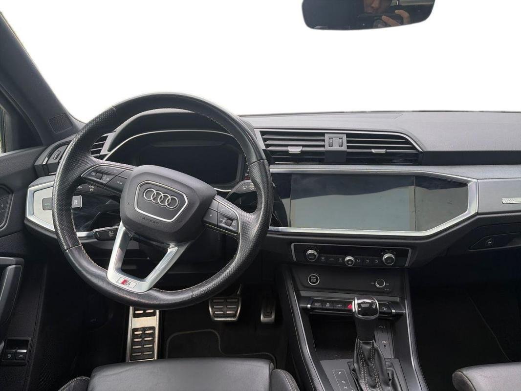 Audi Q3 Sportback - Photo 8