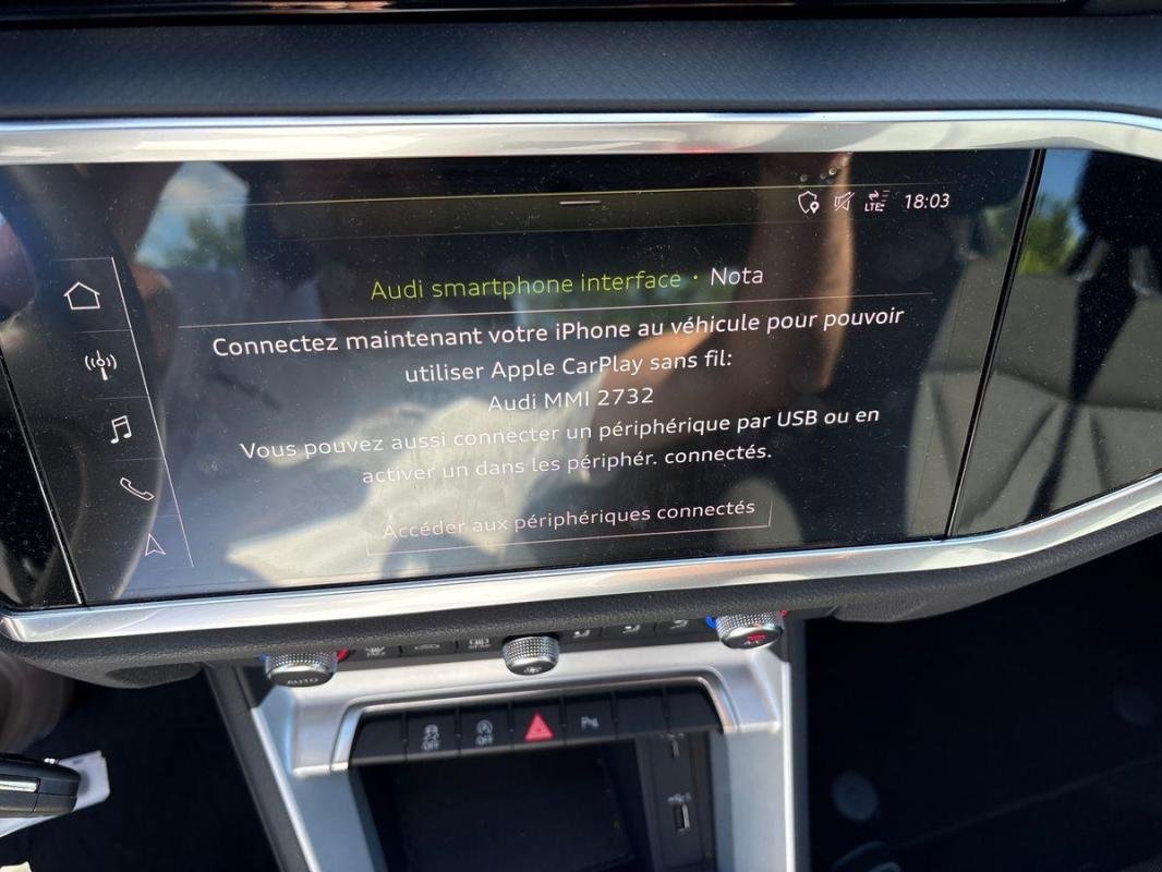 Audi Q3 - Photo 15