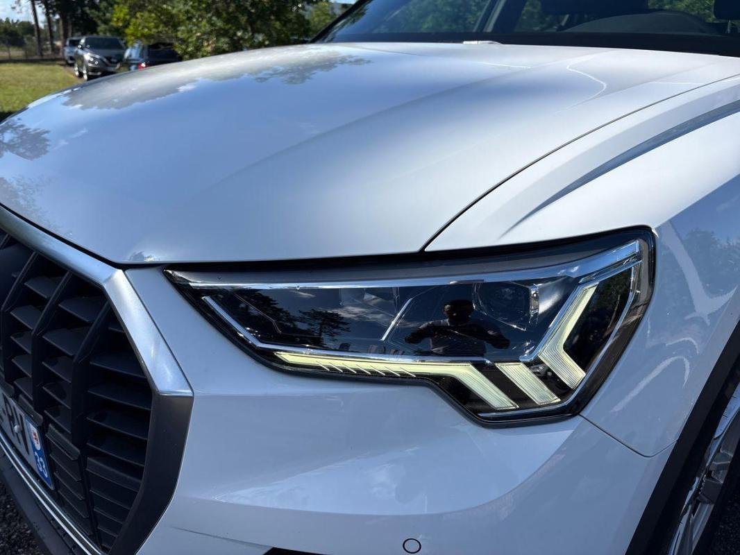 Audi Q3 - Photo 23