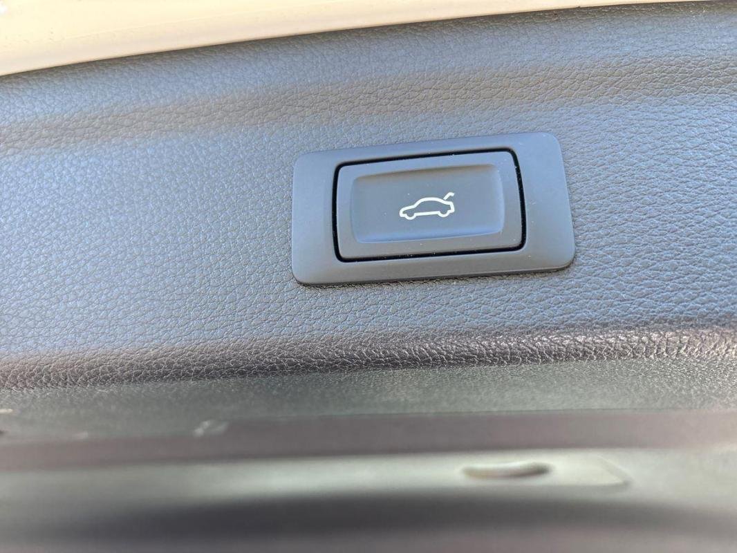 Audi Q3 - Photo 33