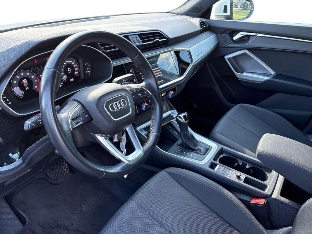 Audi Q3 - Photo 7
