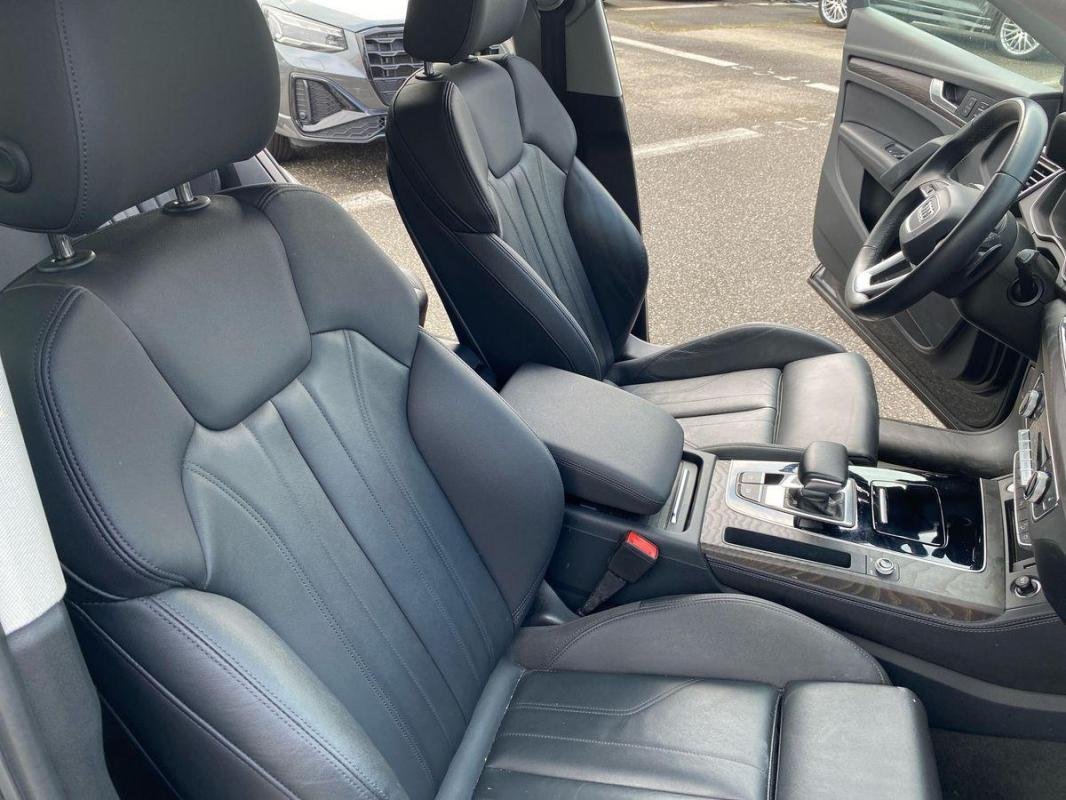Audi Q5 - Photo 11