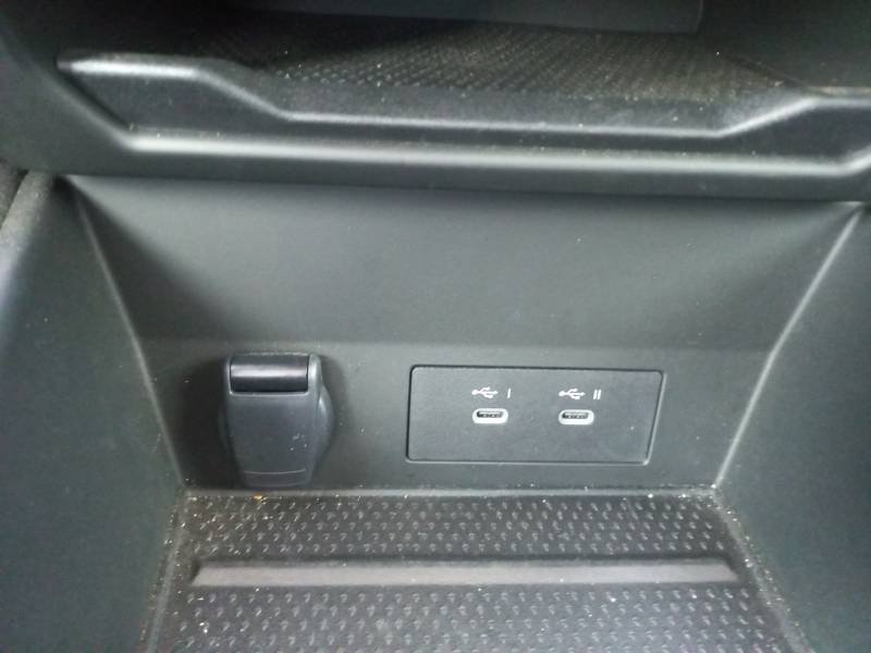 Renault Captur - Photo 17