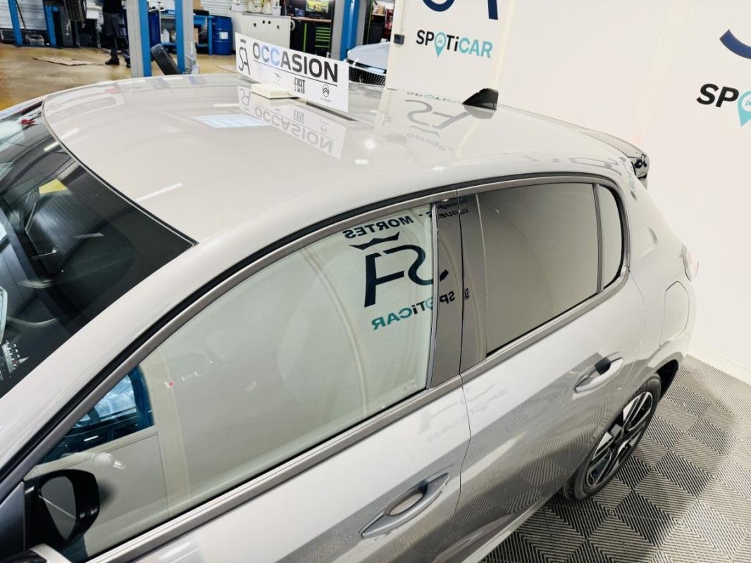 Peugeot 208 - Photo 6