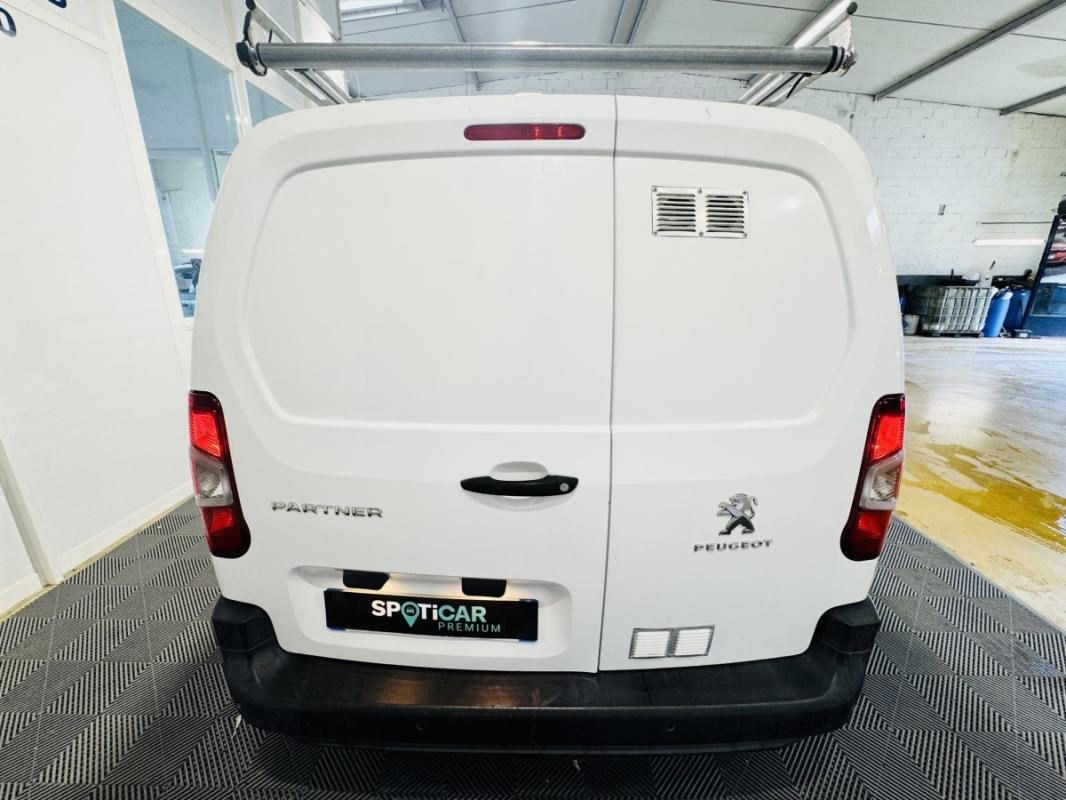 Peugeot Partner - Photo 16
