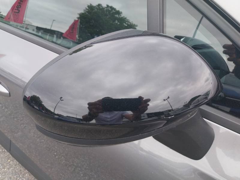 Renault Captur - Photo 17