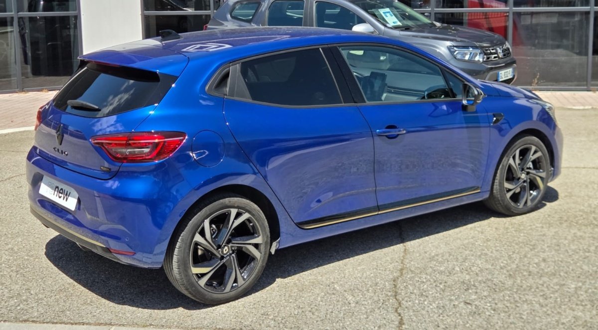 Renault Clio - Photo 17