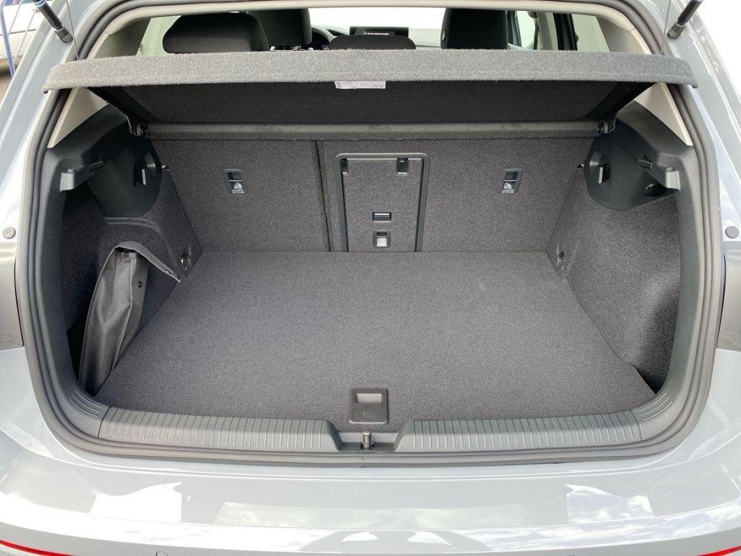 Volkswagen Golf - Photo 16