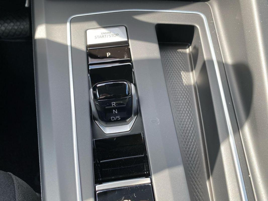 Volkswagen Golf - Photo 22