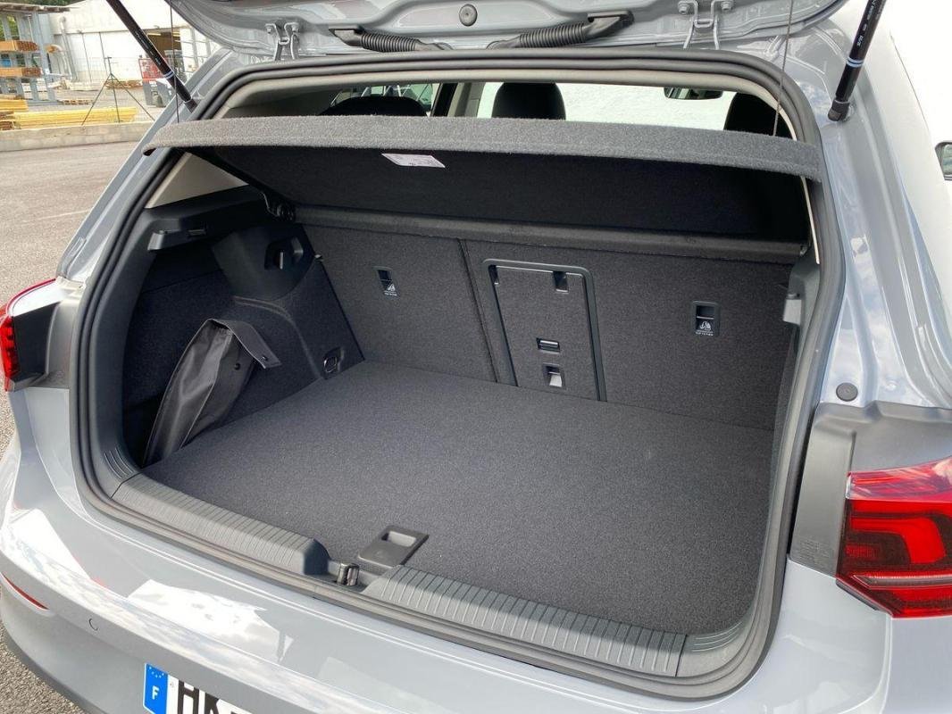 Volkswagen Golf - Photo 17
