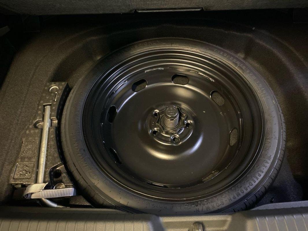Volkswagen Golf - Photo 19