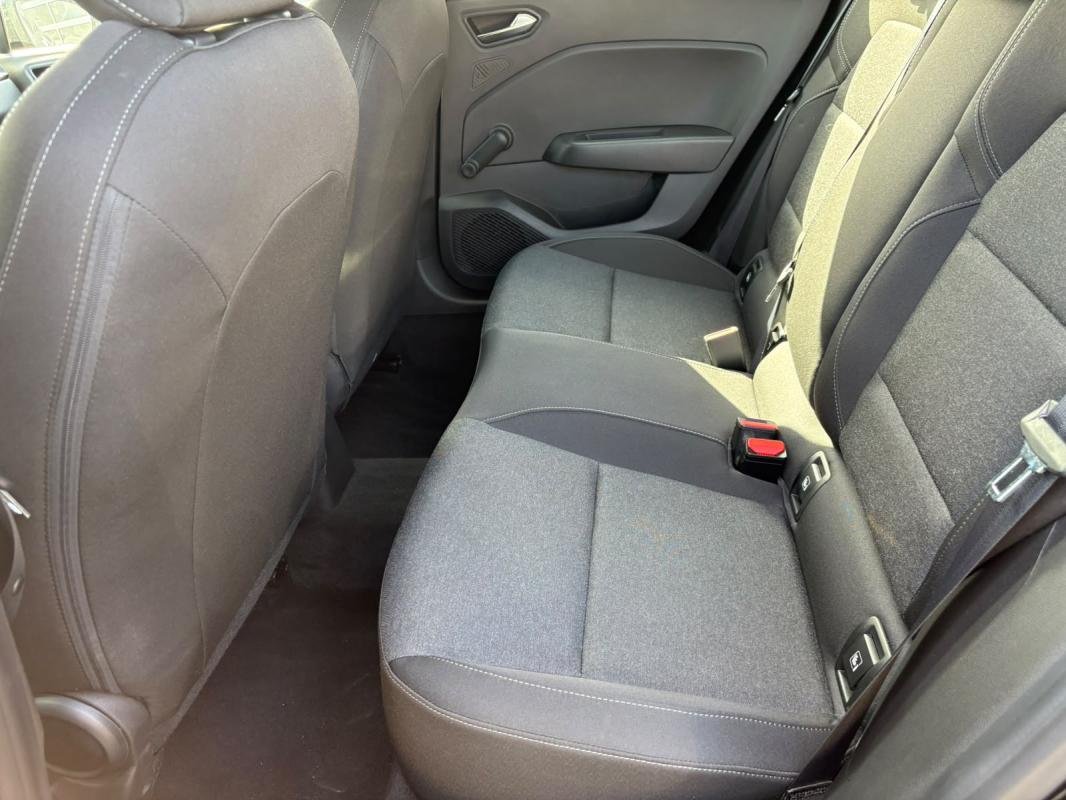 Renault Clio - Photo 15