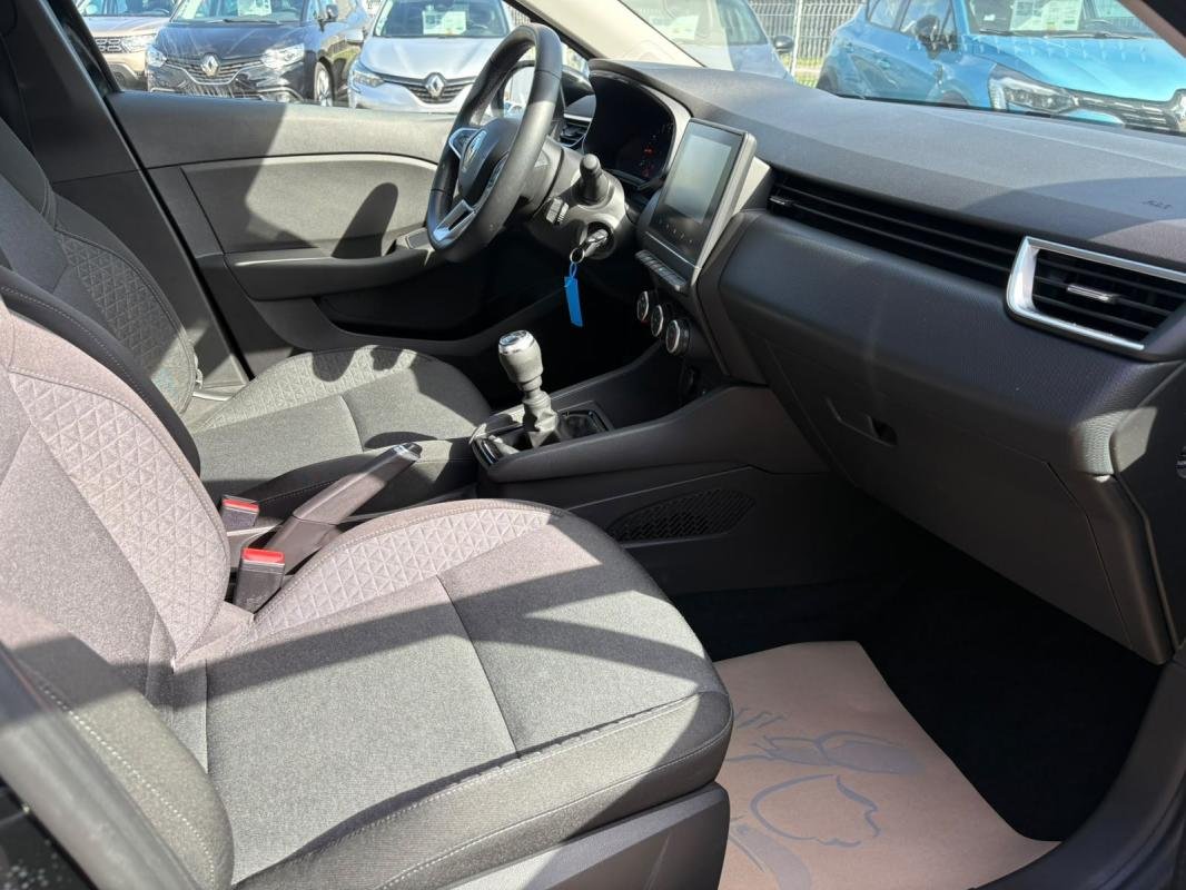 Renault Clio - Photo 20