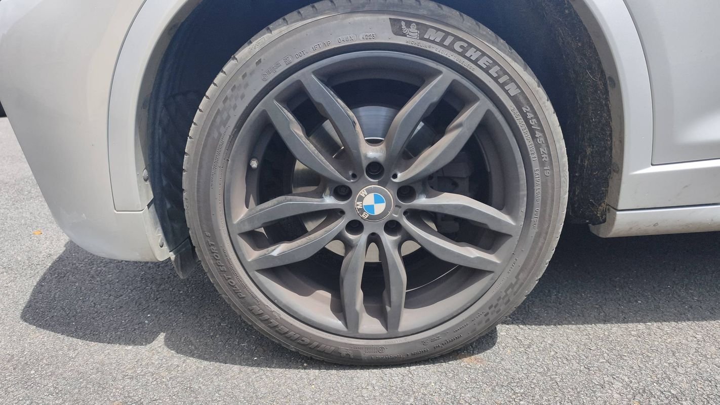 BMW X4 - Photo 18