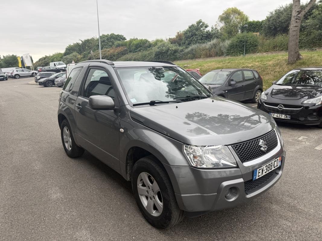 Suzuki Grand Vitara - Photo 4