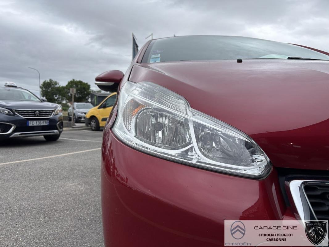 Peugeot 208 - Photo 4