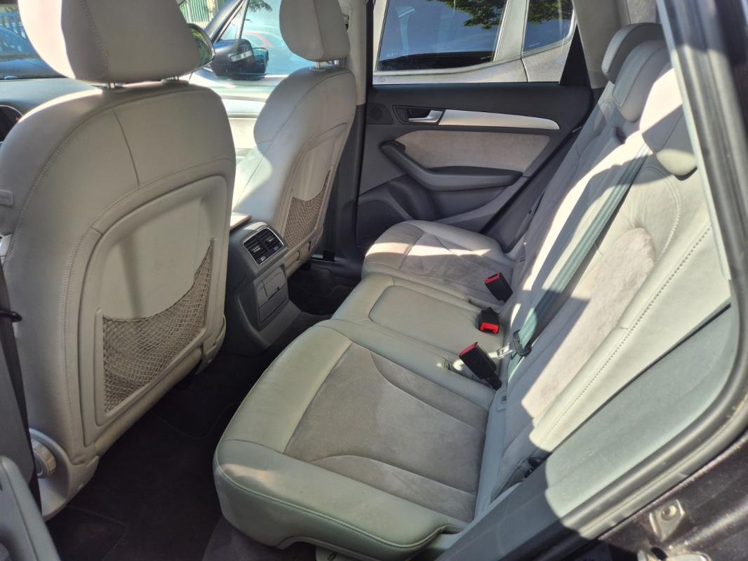 Audi Q5 - Photo 6