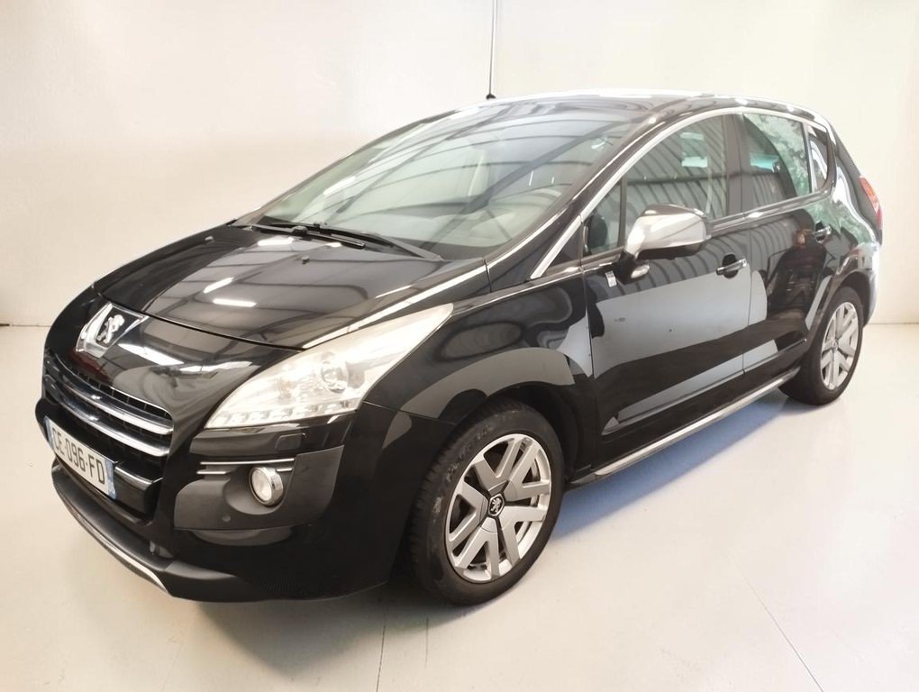 Peugeot 3008 HYbrid4 - Photo 6